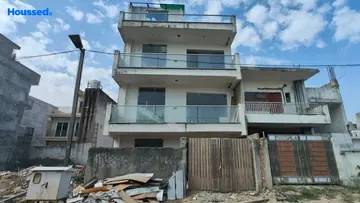 Project Image of 4 BHK House/Villa for Resale in Gaurs Victorian Villas 6th Parkview Gaur City, Greater Noida - Image 131016