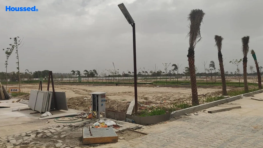 Amenities of Housing Plot/Residential Land for Resale in Ace Acreville, Yamuna Expressway - Image 130968