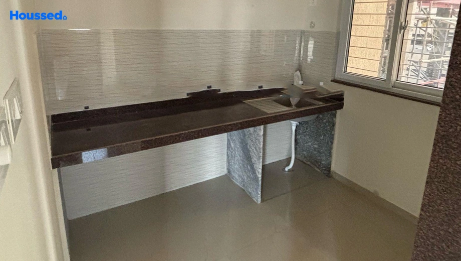 Project Image of 2 BHK Flat for Resale in Dahisar East - Image 131014