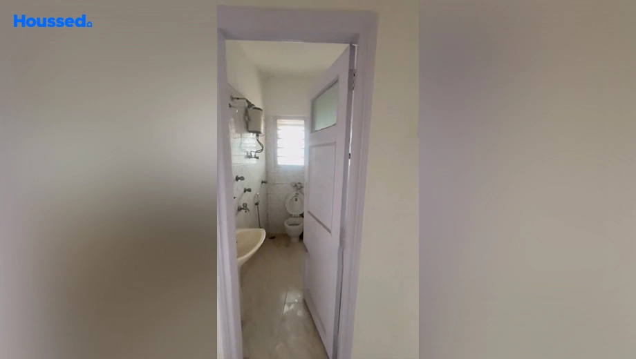 Project Image of 2 BHK Flat for Resale in Bandra West - Image 131144