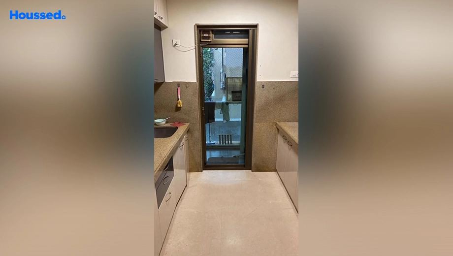 Project Image of 2 BHK Flat for Resale in Khar West - Image 131202
