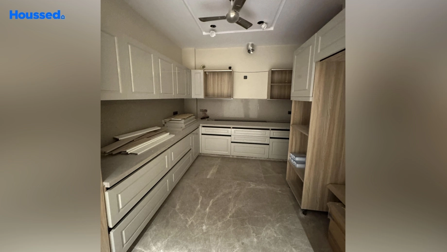Project Image of 4 BHK Flat for Resale in Rajouri Garden - Image 132346
