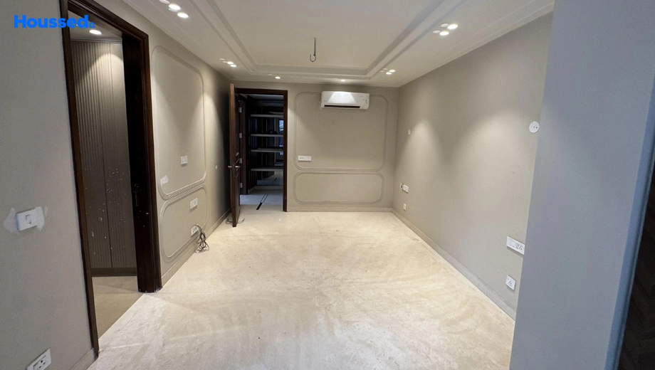 Project Image of 4 BHK Flat for Resale in Rajouri Garden - Image 132355