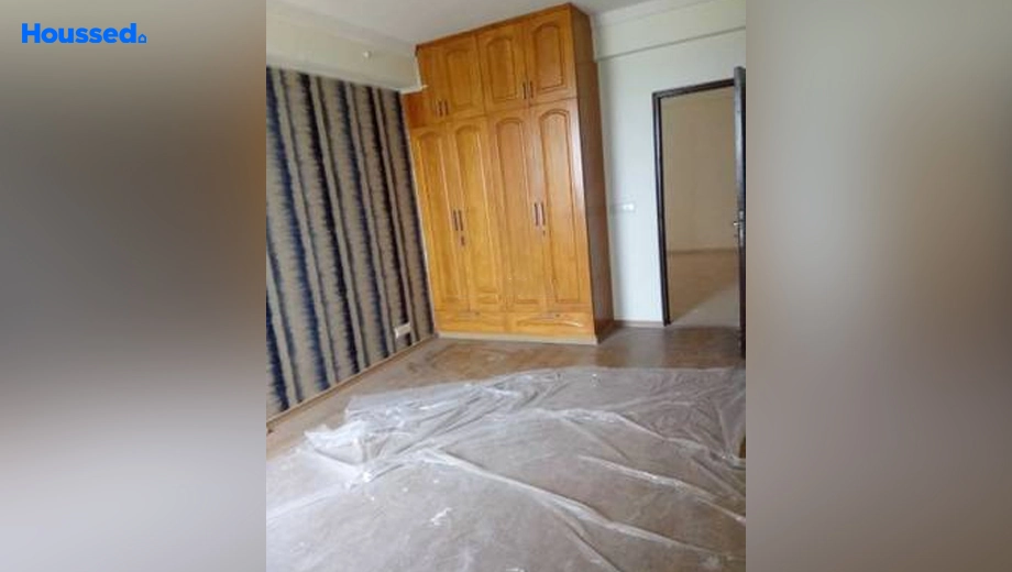 Project Image of 4 BHK Semi-Furnished Flat for Rent in DLF The Summit, Sector 54 - Image 132494