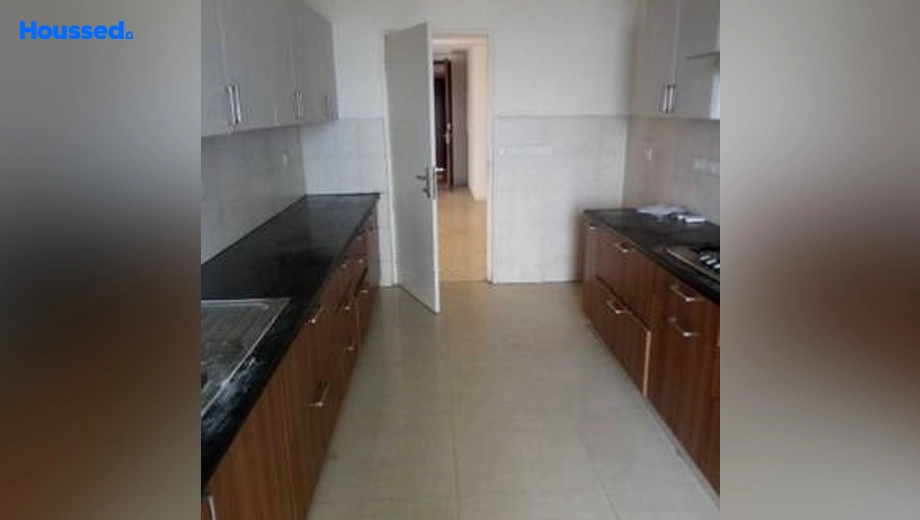 Project Image of 4 BHK Semi-Furnished Flat for Rent in DLF The Summit, Sector 54 - Image 132600