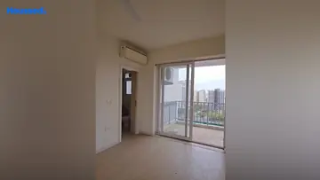 Project Image of 3 BHK Flat for Resale in DLF Skycourt Sector 86, Gurgaon - Image 134215