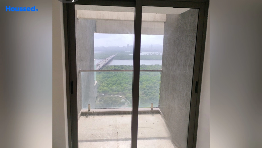 Project Image of 2 BHK Flat for Resale in Sunteck Signia Waterfront, Airoli - Image 133020