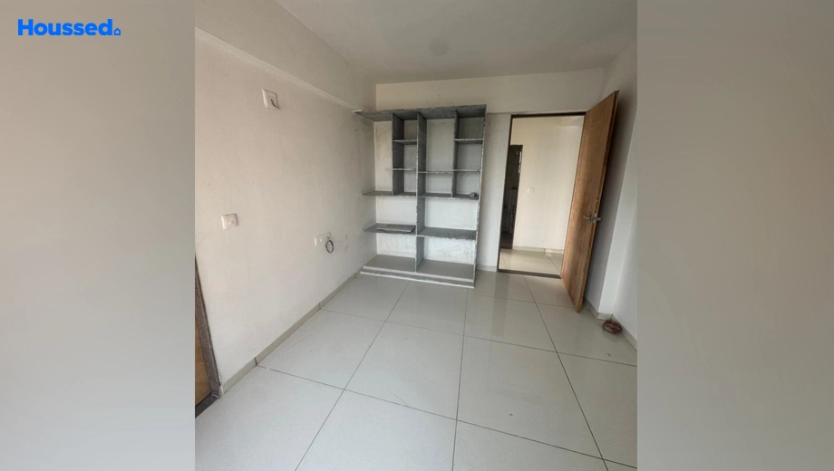 Project Image of 3 BHK Un-Furnished Flat for Rent in Shivala Sadbhav, Sargasan - Image 133102