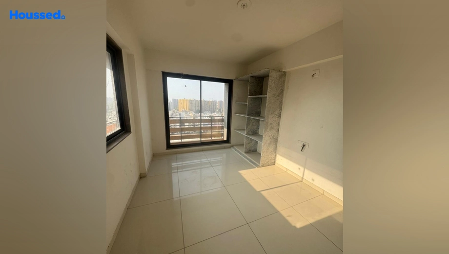 Project Image of 3 BHK Un-Furnished Flat for Rent in Shivala Sadbhav, Sargasan - Image 133103