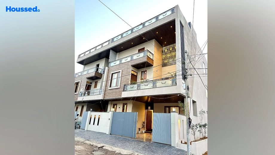 Project Image of 5 BHK House/Villa for Resale in Gandhi Path - Image 133143