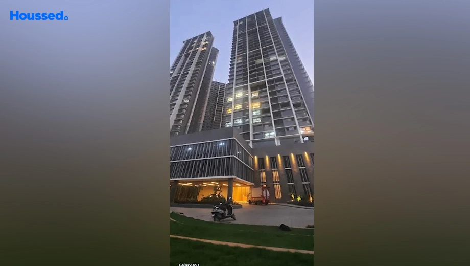 Project Image of 2 BHK Flat for Resale in Kalpataru Paramount, Kapurbawdi - Image 133330