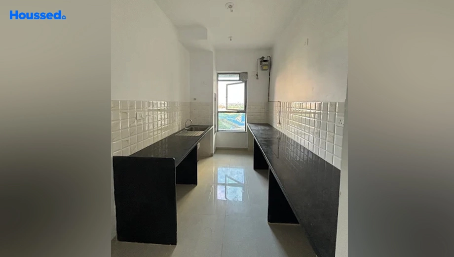 Project Image of 3 BHK Flat for Resale in Kalpataru Immensa, Kolshet Road - Image 133357