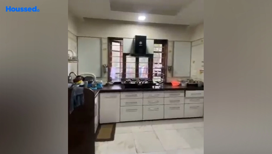 Project Image of 6 BHK Duplex for Resale in Parle Point - Image 133450