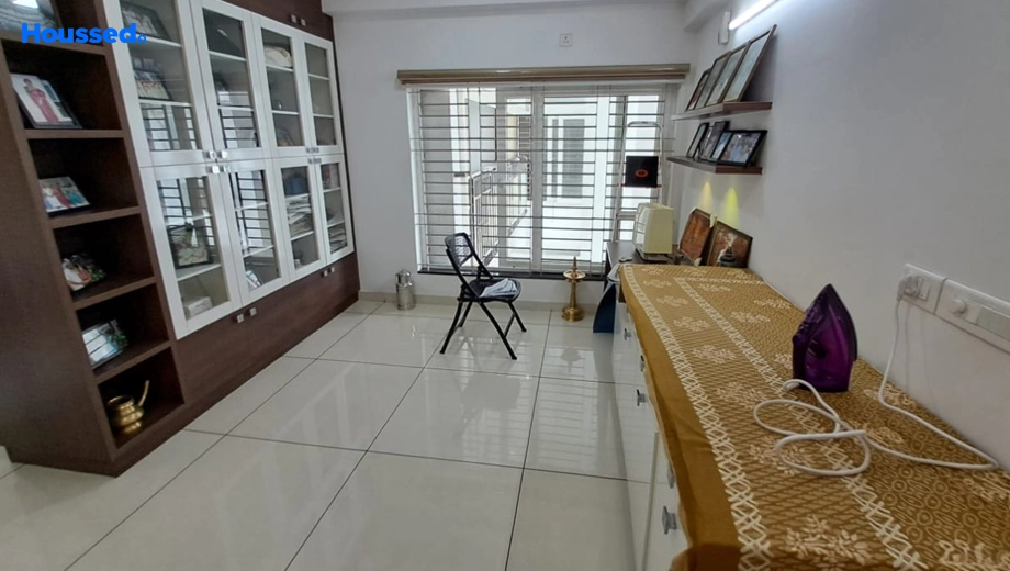 Project Image of 4 BHK Flat for Resale in Vyttila - Image 133689