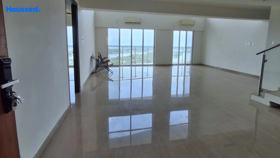 Project Image of 5 BHK Flat for Resale in Marine Drive - Image 133716