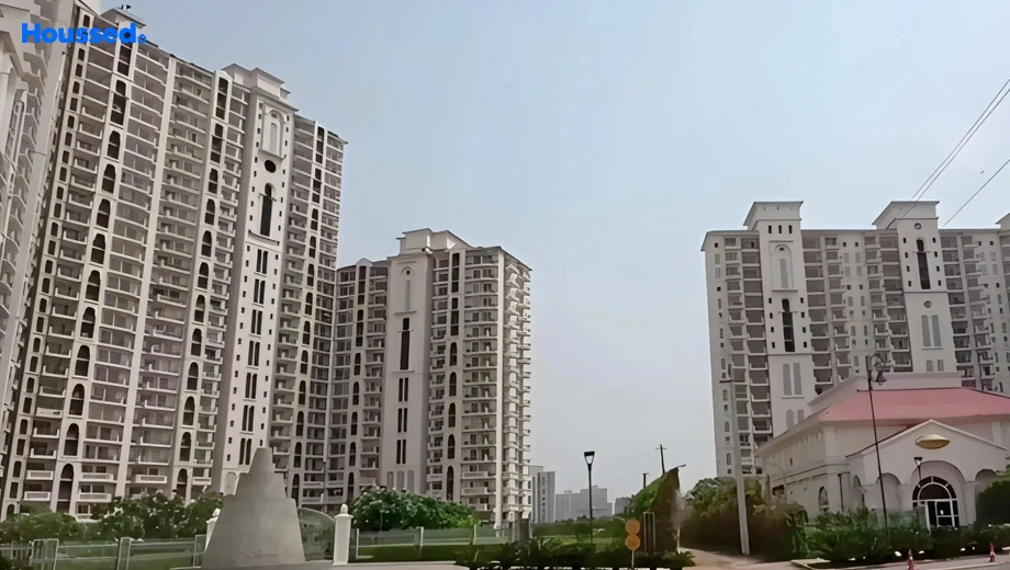 Project Image of 4 BHK Flat for Resale in DLF Regal Gardens, Sector 90 - Image 134791