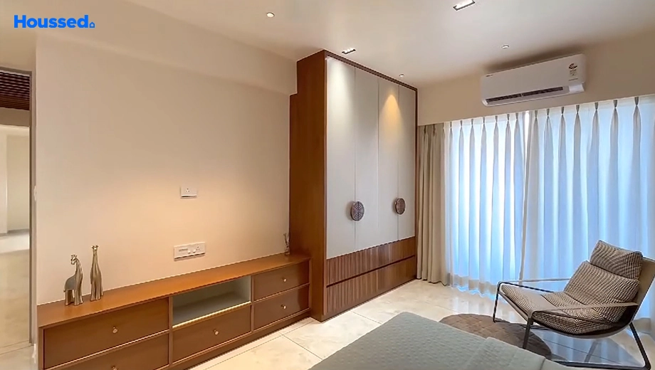 Amenities of 4 BHK Flat for Resale in Bhayli - Image 134924