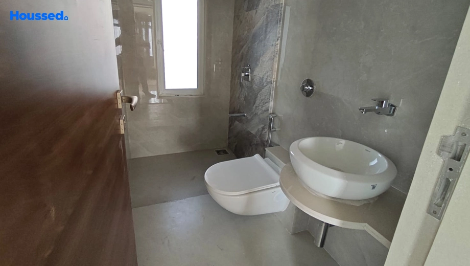 Project Image of 3.5 BHK Flat for Resale in Vile Parle East - Image 136367