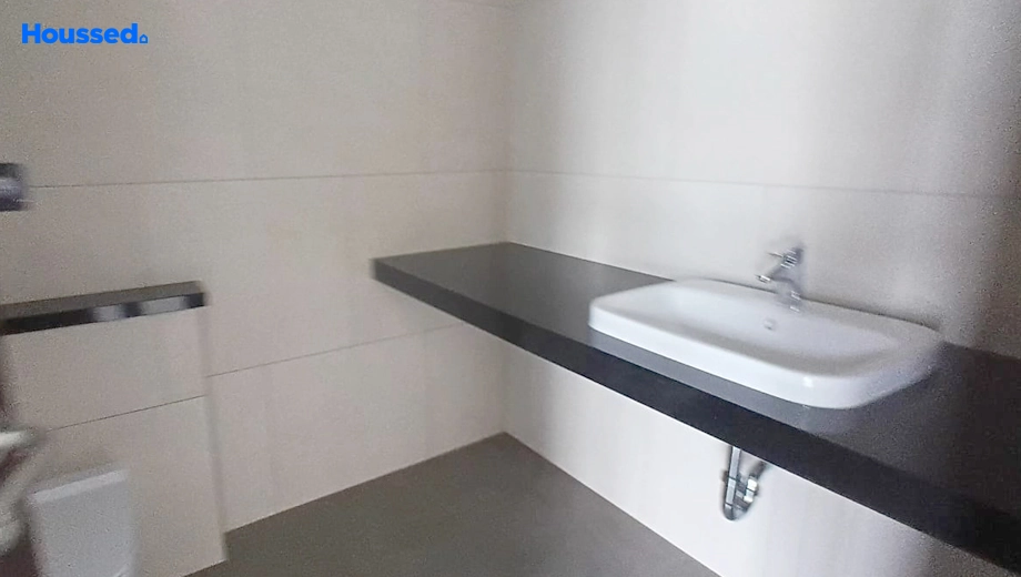 Project Image of 4 BHK Flat for Resale in Marine Drive - Image 136185