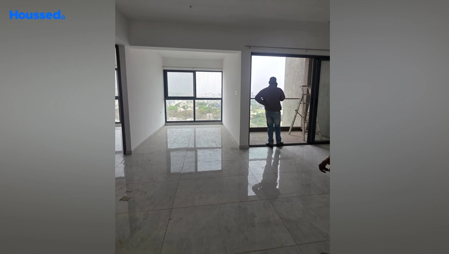 Project Image of 2.5 BHK Un-Furnished Flat for Rent in Mantra Mirari, Mundhwa - Image 136772