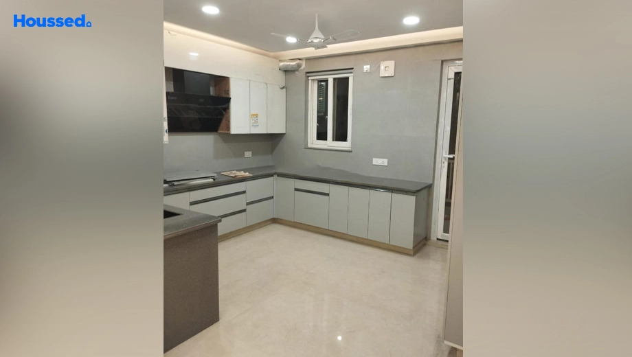Project Image of 4 BHK Semi-Furnished Builder Floor for Rent in DLF Phase 1 - Image 136988