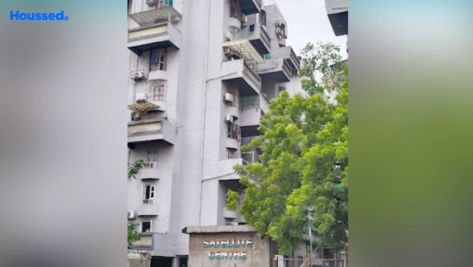 Project Image of 3 BHK Semi-Furnished Flat for Rent in Satellite - Image 137239