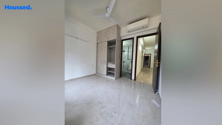 Project Image of 3 BHK Semi-Furnished Builder Floor for Rent in Smart World Orchard, Sector 61 - Image 137294