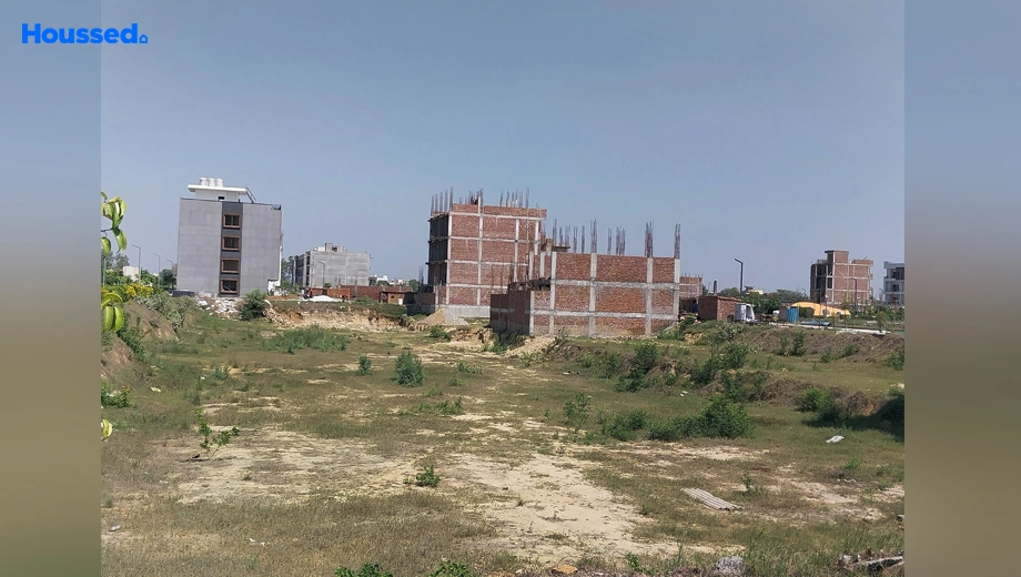 Project Image of Housing Plot/Residential Land for Resale in Amolik Asterwoods, Sector 98 - Image 137531