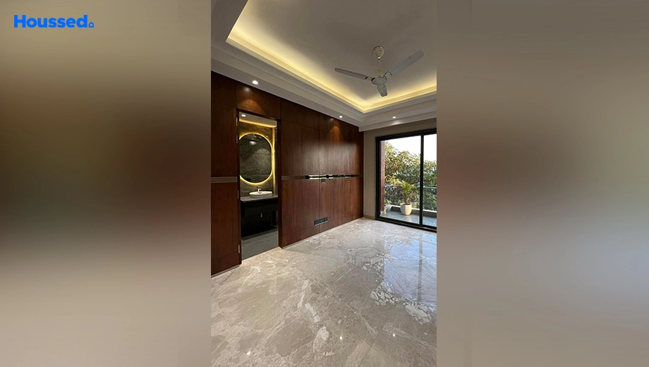 Project Image of 4 BHK Builder Floor for Resale in Sector 15A - Image 137661