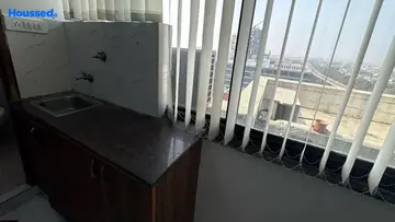 Amenities of Commercial Office Space for Rent in Pitampura, New Delhi - Image 137948
