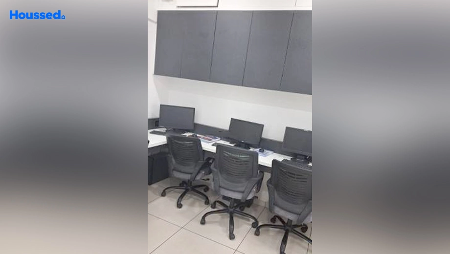 Project Image of Office Space for Rent in Ratnanjali Solitaire, Satellite - Image 138159