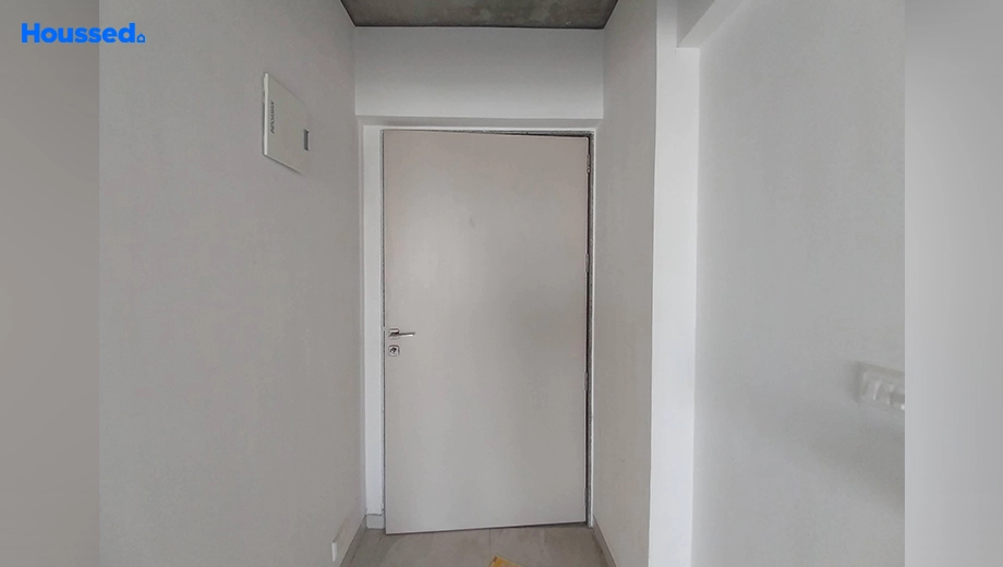 Project Image of Office Space for Resale in Krishna Beacon, Vaishnodevi Circle - Image 138177