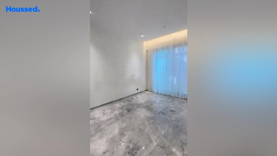 Project Image of 5 BHK Flat for Resale in Ekta Elitus, Khar West - Image 139239