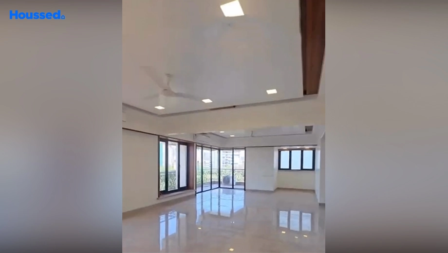 Project Image of 4 BHK Semi-Furnished Flat for Rent in Juhu - Image 139372