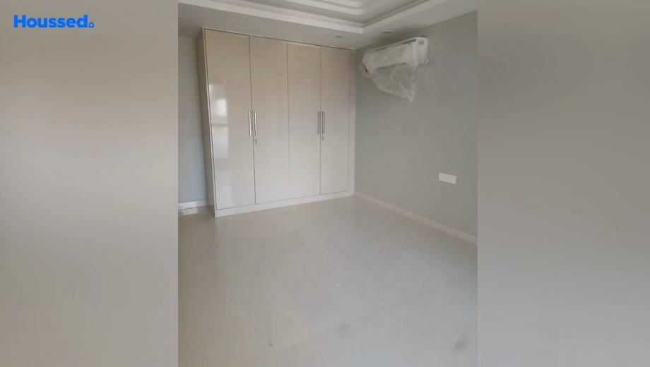 Project Image of 4 BHK Builder Floor for Resale in Sector 25 - Image 139537