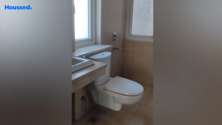Project Image of 3 BHK Flat for Resale in Puri Diplomatic Greens, Sector 111 - Image 139540