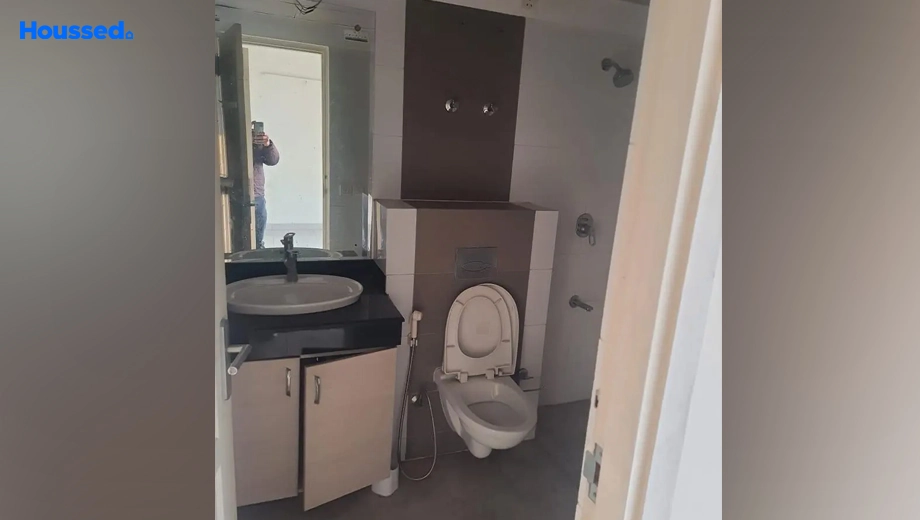 Project Image of 4 BHK Flat for Resale in Mahindra Aura, Sector 110 A - Image 139553