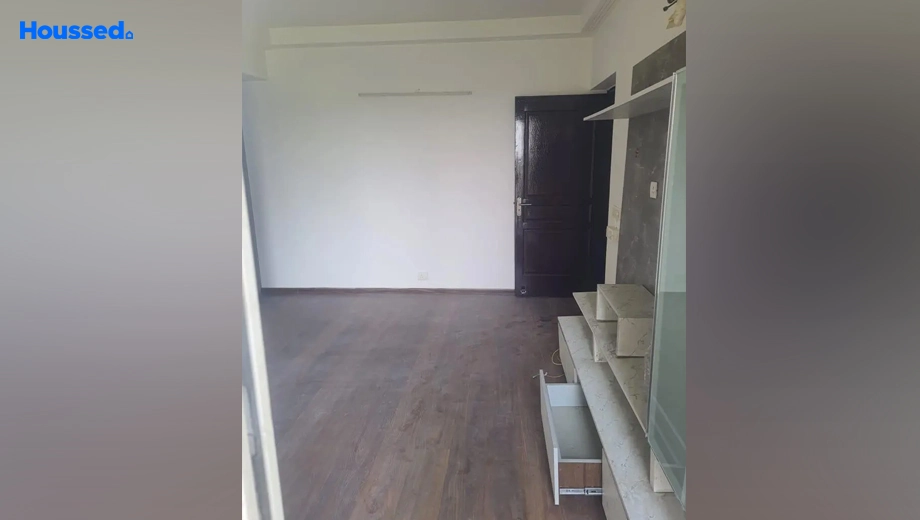 Project Image of 3 BHK Flat for Resale in Mahindra Aura, Sector 110 A - Image 139610