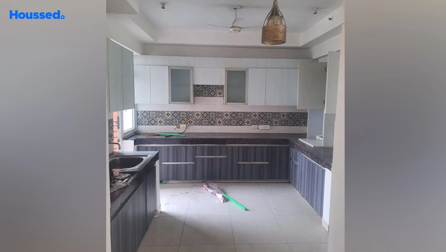 Project Image of 3 BHK Flat for Resale in Mahindra Aura, Sector 110 A - Image 139613