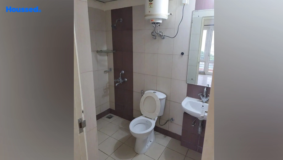 Project Image of 3 BHK Flat for Resale in Mahindra Aura, Sector 110 A - Image 139627