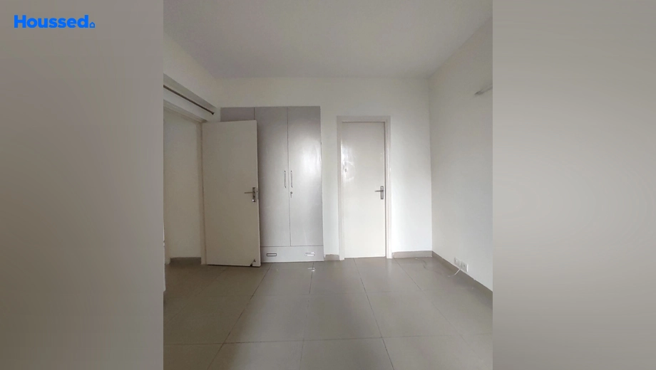 Project Image of 2 BHK Flat for Resale in Mahindra Aura, Sector 110 A - Image 139656