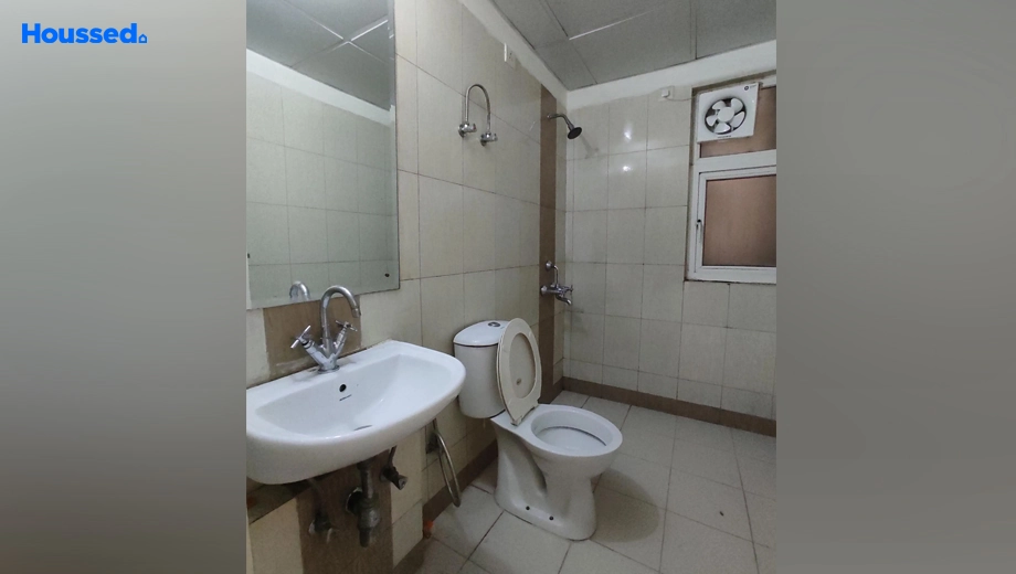 Project Image of 2 BHK Flat for Resale in Mahindra Aura, Sector 110 A - Image 139659