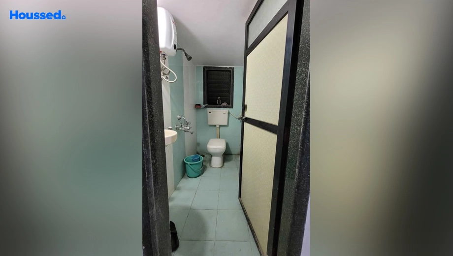 Amenities of 2 BHK Semi-Furnished Flat for Rent in Kalyan West - Image 140162