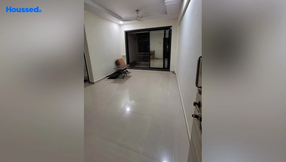 Amenities of 2 BHK Semi-Furnished Flat for Rent in Kalyan West - Image 140161
