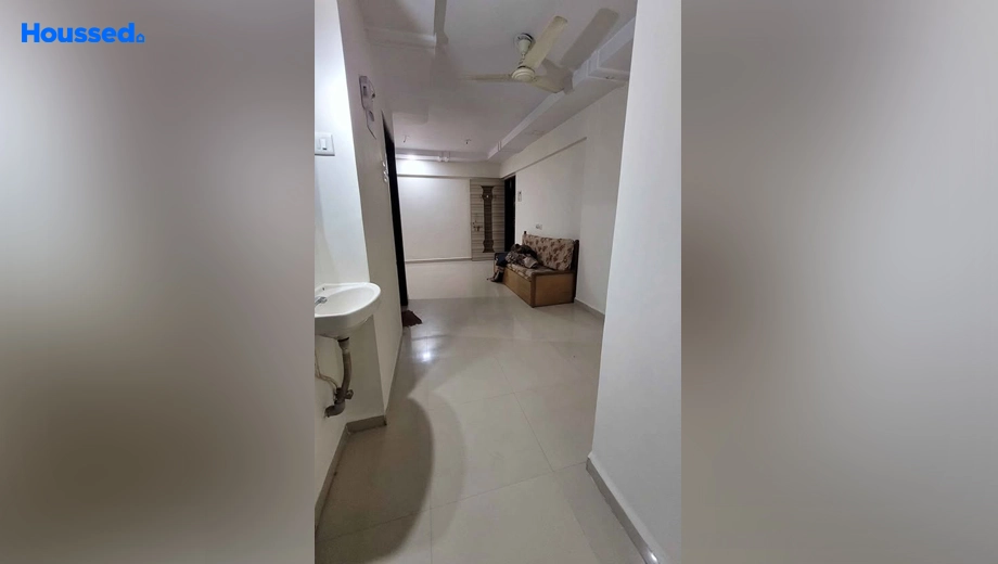 Amenities of 2 BHK Semi-Furnished Flat for Rent in Kalyan West - Image 140158