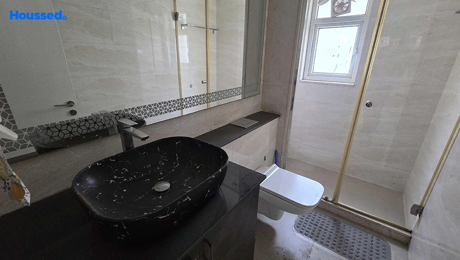 Project Image of 4 BHK Flat for Resale in DLF The Belaire, Sector 54 - Image 140332