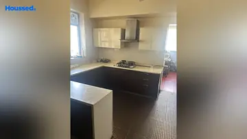 Project Image of 4 BHK Flat for Resale in Sector 52, Gurgaon - Image 140396