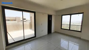 Sample Apartment of 4 BHK Penthouse for Resale in Aristo Anandam Vaishnodevi Circle, Ahmedabad - Image 6484