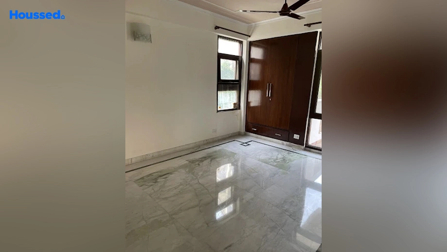 Project Image of 4 BHK Flat for Resale in CGHS The Navyug, Sector 43 - Image 140519