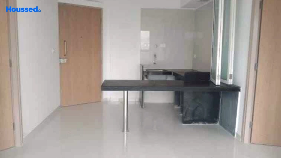 Amenities of 2 BHK Flat for Resale in Lodha Crown, Majiwada - Image 140530
